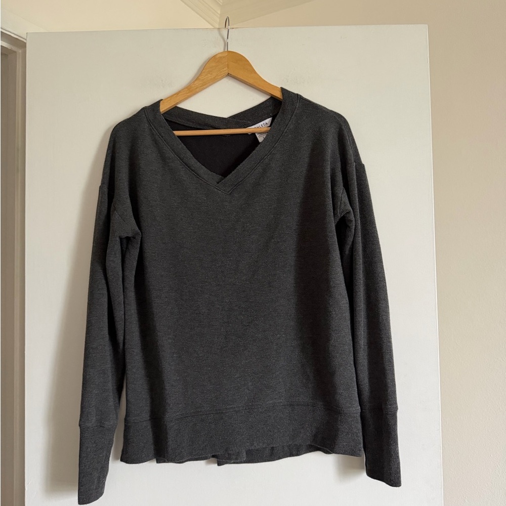 Athleta Charcoal Gray Heather Soft Coaster Luxe V-Neck Sweater size Small EUC - Picture 6 of 10